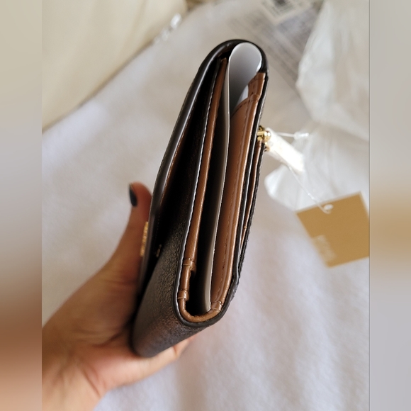 💐 BNWT Michael Kors Trifold wallet💐 - Picture 3 of 6